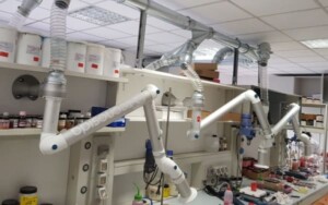 Suction arms for laboratory